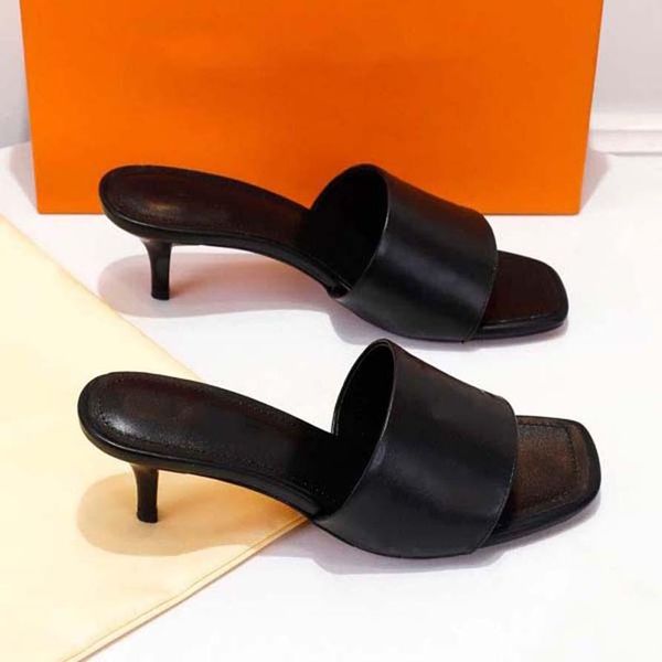 women shoes rubber heel slipper sandals summer beach outdoor cool slippers fashion wide lady household slide flat flip flops with box home01, Black
women shoes rubber heel slipper sandals summer beach outdoor cool slippers fashion wide lady household slide flat flip flops with box home01, Black