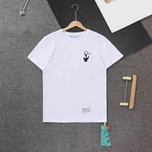 chao brand 66%off 2022 spring and summer new ow same street arrow print short sleeve t-shirt men tshirts fashions brands black white t shirt, White;black
chao brand 66%off 2022 spring and summer new ow same street arrow print short sleeve t-shirt men tshirts fashions brands black white t shirt, White;black