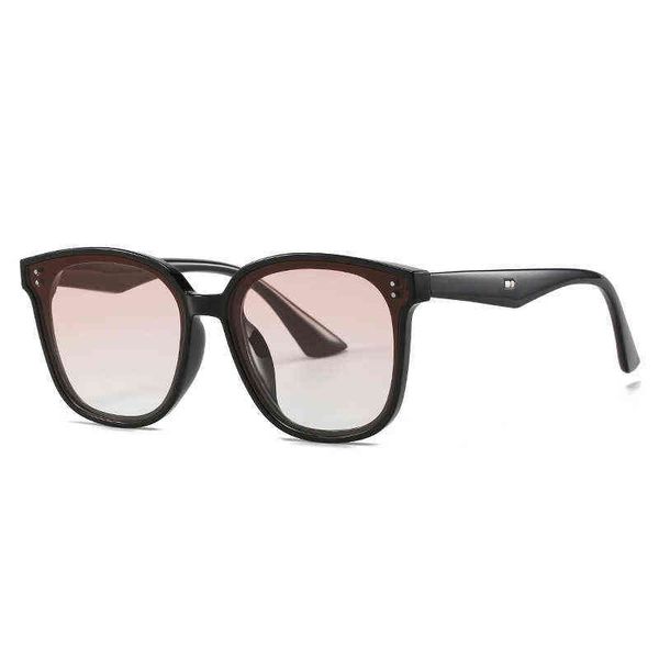 fashion women sunglasses metal trendy new gradient powder style glasses men's women's anti uv design vintage men sunglass, White;black
fashion women sunglasses metal trendy new gradient powder style glasses men's women's anti uv design vintage men sunglass, White;black