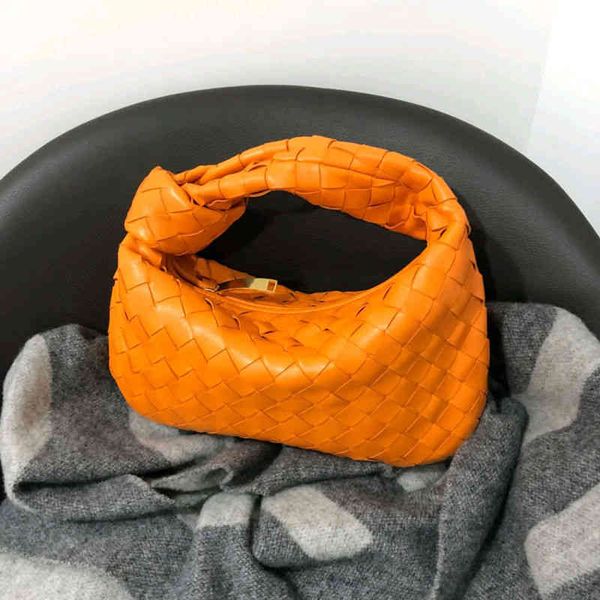 venetas designer handbags bottegas same brand ashigo portable cloud woven leather underarm women's one shoulder fashion trend usjr
venetas designer handbags bottegas same brand ashigo portable cloud woven leather underarm women's one shoulder fashion trend usjr