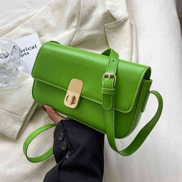 simple 2022 korea summer fashion trendy luxury brand women handbags small pu leather flap shoulder bags ladies crossbody bags
simple 2022 korea summer fashion trendy luxury brand women handbags small pu leather flap shoulder bags ladies crossbody bags