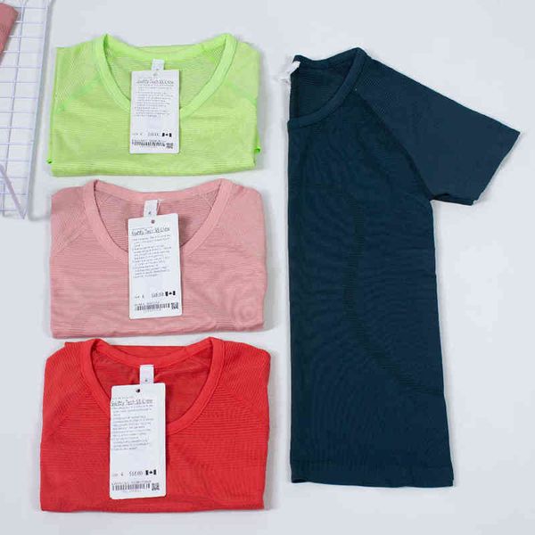 lulu classic tight yoga t shirts brand short sleeve women gym fitness sportswear vest workout sport t-shirts sports wear lu tees okcy, White
lulu classic tight yoga t shirts brand short sleeve women gym fitness sportswear vest workout sport t-shirts sports wear lu tees okcy, White