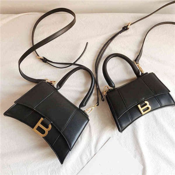 designer bag high sense bale'ciga' hourglass bag leather women's light luxury brand versatile shoulder messenger portable hig
designer bag high sense bale'ciga' hourglass bag leather women's light luxury brand versatile shoulder messenger portable hig