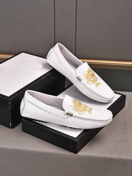 2022 mens fashion spring autumn comfortable dress shoes business casual loafers elegant gentle men brand designer flats size 38-46, Black
2022 mens fashion spring autumn comfortable dress shoes business casual loafers elegant gentle men brand designer flats size 38-46, Black