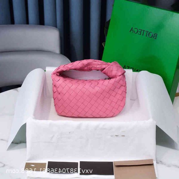 designer handbags bottegav venetas autumn winter 2022 mini jodie woven handbag cloud sheepskin knot round hobo underarm bag
designer handbags bottegav venetas autumn winter 2022 mini jodie woven handbag cloud sheepskin knot round hobo underarm bag