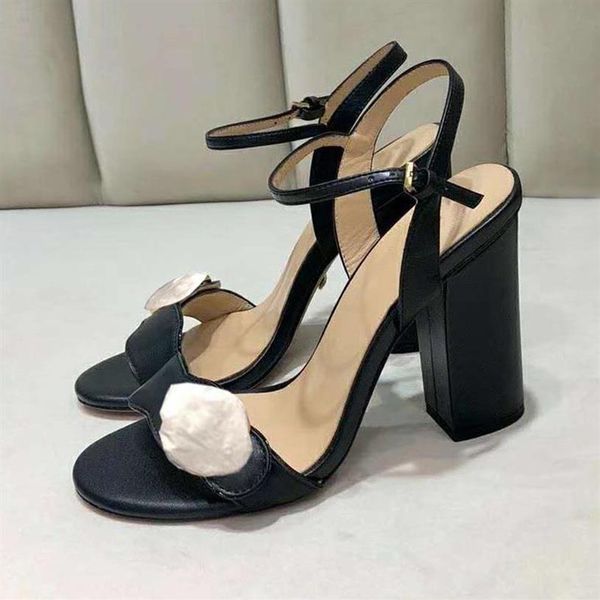 beautiful summer women's sandals black open toe fashion high heels designer elegant roman fairy style word with buckle thick 3500
beautiful summer women's sandals black open toe fashion high heels designer elegant roman fairy style word with buckle thick 3500