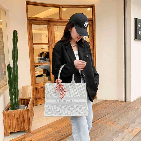 bags sale purses same high-capacity women's new shopping bag atmosphere portable tote shoulder bag
bags sale purses same high-capacity women's new shopping bag atmosphere portable tote shoulder bag