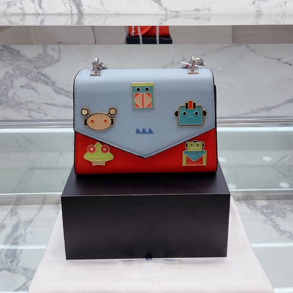 1 ggs lvs louiseity viutonitys louiss vuttonss handbags 22ss badge grain cowhide shoulde luxury womens bags robot diagonal cross crossb ldeb
1 ggs lvs louiseity viutonitys louiss vuttonss handbags 22ss badge grain cowhide shoulde luxury womens bags robot diagonal cross crossb ldeb