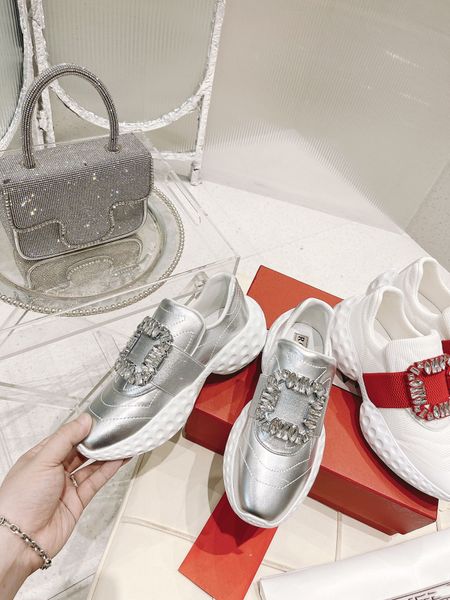 luxury stretch sneakers women's shoes fashion brand designer layer sheepskin crystal diamond buckle casual men's small white walki
luxury stretch sneakers women's shoes fashion brand designer layer sheepskin crystal diamond buckle casual men's small white walki