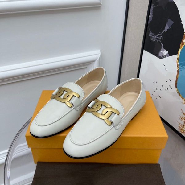 2022ss women's shoes medium heels luxury designer brand early spring new british color design are size35-40, Black
2022ss women's shoes medium heels luxury designer brand early spring new british color design are size35-40, Black