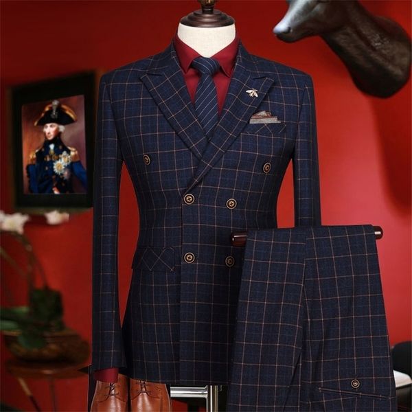 wedding suits for men 2018 new year gifts winter deep blue plaid double breasted stage clothes men formal mens suits with pants t200303, White;black
wedding suits for men 2018 new year gifts winter deep blue plaid double breasted stage clothes men formal mens suits with pants t200303, White;black
