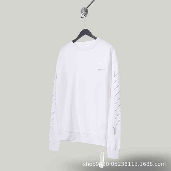 2022 autumn winter new high version off incomplete reflective arrow round neck sweater, Black
2022 autumn winter new high version off incomplete reflective arrow round neck sweater, Black