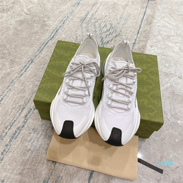 women and men plain knit series thick soled sneakers contrast color breathable casual running shoes, Black
women and men plain knit series thick soled sneakers contrast color breathable casual running shoes, Black