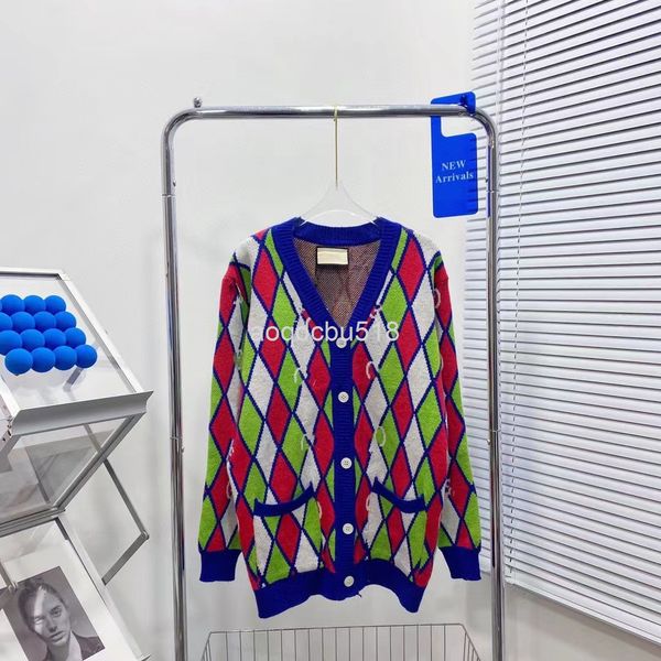 women's knits & tees 22 early spring double g letter full printed color rhombic os large loose v-neck cashmere knitted cardigan for wom, White
women's knits & tees 22 early spring double g letter full printed color rhombic os large loose v-neck cashmere knitted cardigan for wom, White