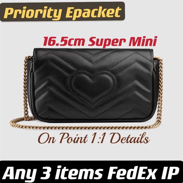 marmont chevron leather super mini bag key ring inside attachable to big tote softly structured shape flap closure with double let245s, Red;blue
marmont chevron leather super mini bag key ring inside attachable to big tote softly structured shape flap closure with double let245s, Red;blue