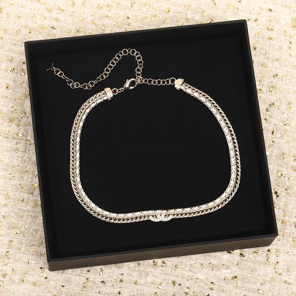 2022 charm punk pendant necklace with white genuine leather and diamond for women wedding jewelry gift have box stamp ps4104a, Silver
2022 charm punk pendant necklace with white genuine leather and diamond for women wedding jewelry gift have box stamp ps4104a, Silver