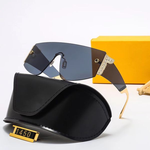 luxury designer sunglasses men women letter eyeglasses outdoor windproof eyewear pc frame fashion classic lady sun glasses mirrors with box, White;black
luxury designer sunglasses men women letter eyeglasses outdoor windproof eyewear pc frame fashion classic lady sun glasses mirrors with box, White;black