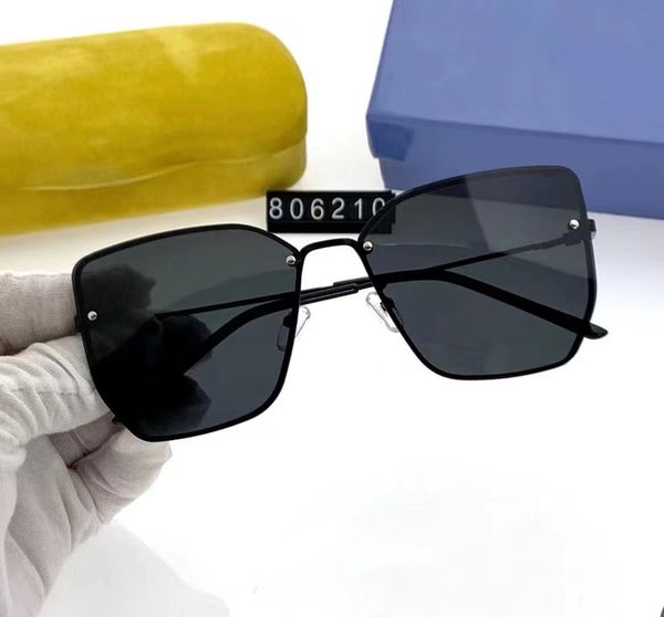 women sunglasses designer mens sunglasses polarized radiation protection sunshade shadow glasses fashion style mans womans pc retro tour eye, White;black
women sunglasses designer mens sunglasses polarized radiation protection sunshade shadow glasses fashion style mans womans pc retro tour eye, White;black