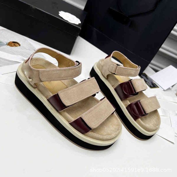 sandals leisure rome beach sandals women's summer cowhide muffin thick bottom small fragrant magic patch, Black
sandals leisure rome beach sandals women's summer cowhide muffin thick bottom small fragrant magic patch, Black