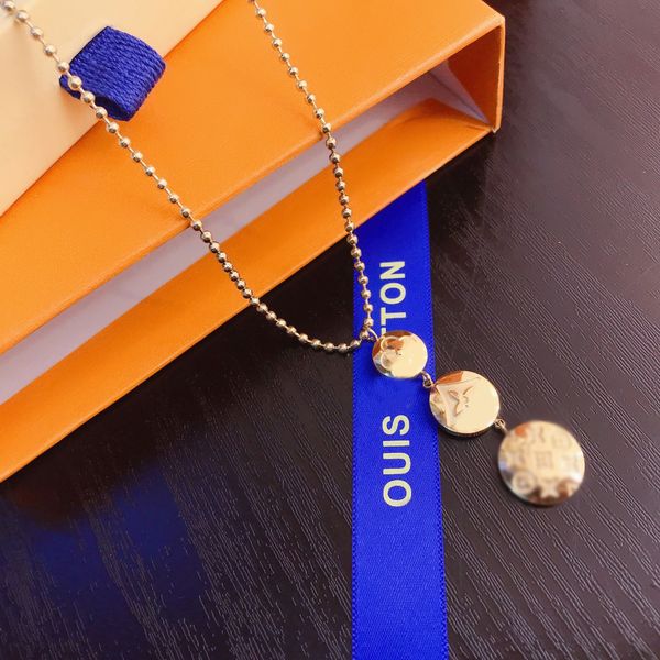 classic gold plated stainless steel necklace fashion women designer necklaces choker letter pendants chain wedding jewelry accessories, Silver
classic gold plated stainless steel necklace fashion women designer necklaces choker letter pendants chain wedding jewelry accessories, Silver