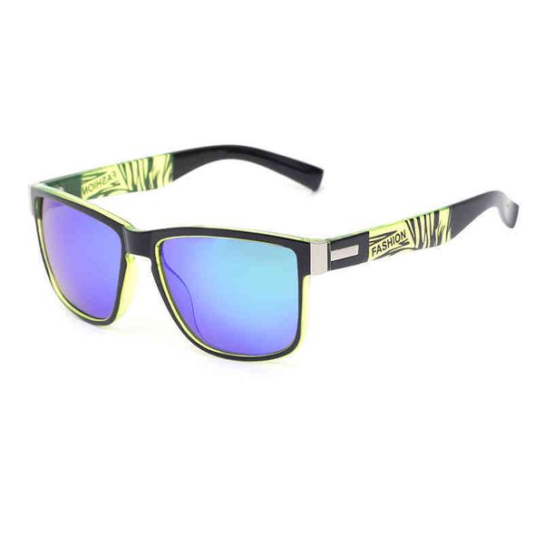 2021 new polarizing sunglass men's d518 printed sunglass box sunglass fashion, White;black
2021 new polarizing sunglass men's d518 printed sunglass box sunglass fashion, White;black