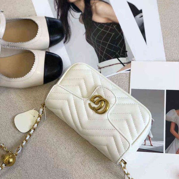 white bag women's 2022 summer new high sense minority design soft european chain messenger versatile purses
white bag women's 2022 summer new high sense minority design soft european chain messenger versatile purses