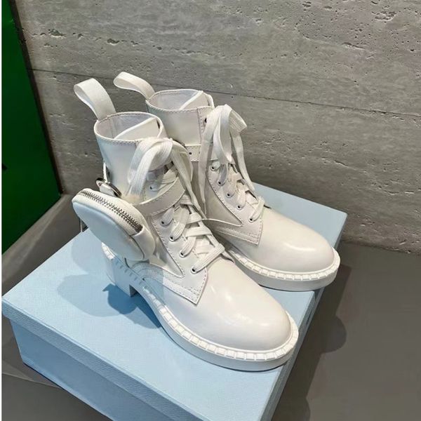 new designers boots ankle martin boots women battle leather shoes combat boots black rubber sole platform shoes with pouch no407
new designers boots ankle martin boots women battle leather shoes combat boots black rubber sole platform shoes with pouch no407