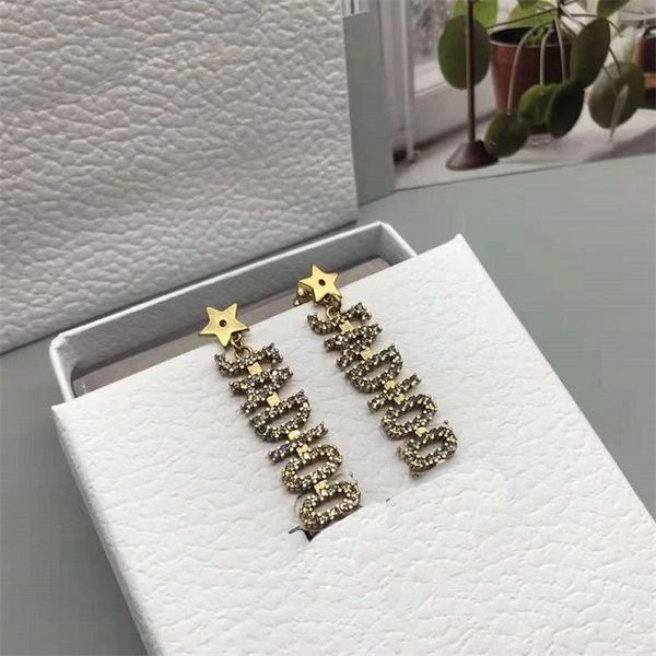 fashion jewelry online letter diamond five pointed star earrings 2022 brass fashion earrings female 925 silver needle, Golden
fashion jewelry online letter diamond five pointed star earrings 2022 brass fashion earrings female 925 silver needle, Golden