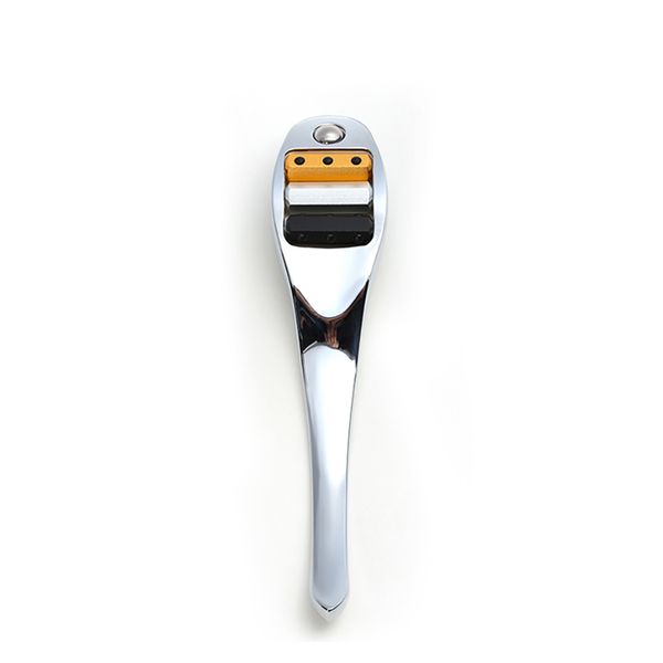 facial rolling massage care face roller metal material germanium uplifting skin tightening massager portable beauty tool
facial rolling massage care face roller metal material germanium uplifting skin tightening massager portable beauty tool