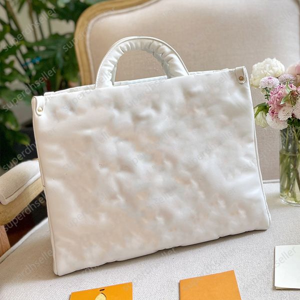 lady tote bag handbag designer wallet crossbody shoulder bags large capacity clutch shopping pack embroidery letters handbags totes purse
lady tote bag handbag designer wallet crossbody shoulder bags large capacity clutch shopping pack embroidery letters handbags totes purse