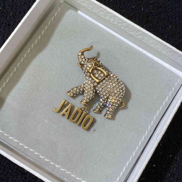 2022 factory wholesale new di home tassel war elephant brooch female used clothes pin accessories, Gray
2022 factory wholesale new di home tassel war elephant brooch female used clothes pin accessories, Gray