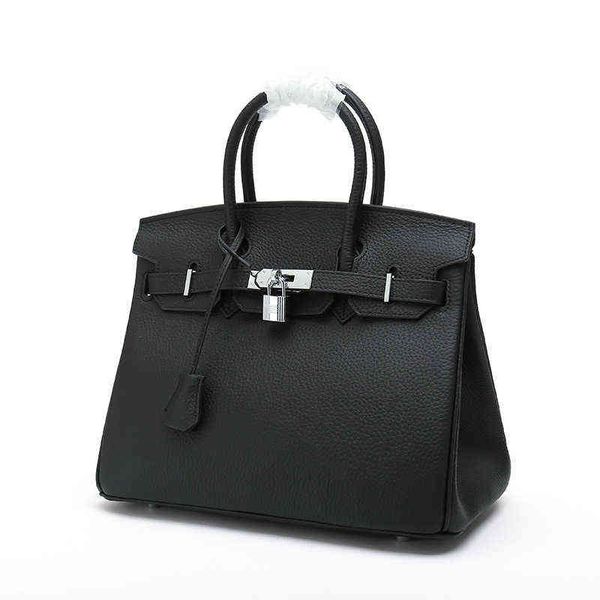 new silver buckle real leather bag lychee pattern layer cow women's portable messenger shoulder bag
new silver buckle real leather bag lychee pattern layer cow women's portable messenger shoulder bag