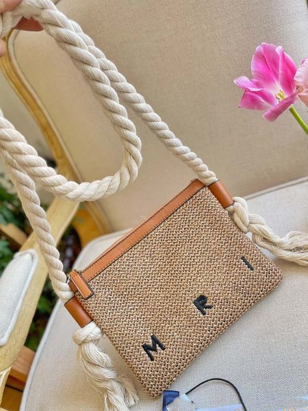 fashion light luxury woven crossbody bag designer marne lady shoulder bag made of cowhide material woven linen
fashion light luxury woven crossbody bag designer marne lady shoulder bag made of cowhide material woven linen