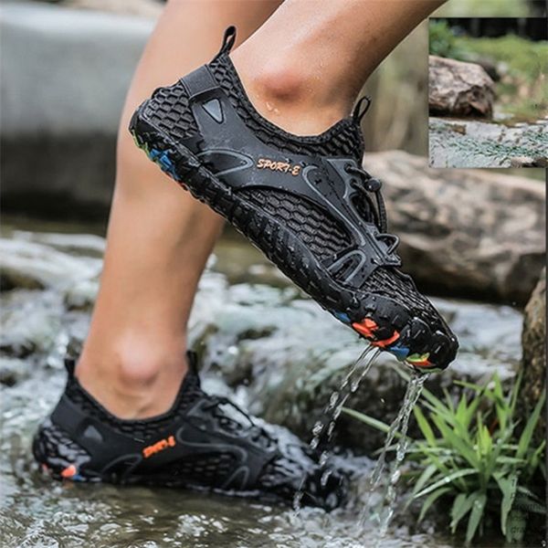 men breathable nonslip seaside water sports shoe elastic quick dry river aqua shoe beach climbing trekking upstream wading shoe 220415, Black
men breathable nonslip seaside water sports shoe elastic quick dry river aqua shoe beach climbing trekking upstream wading shoe 220415, Black