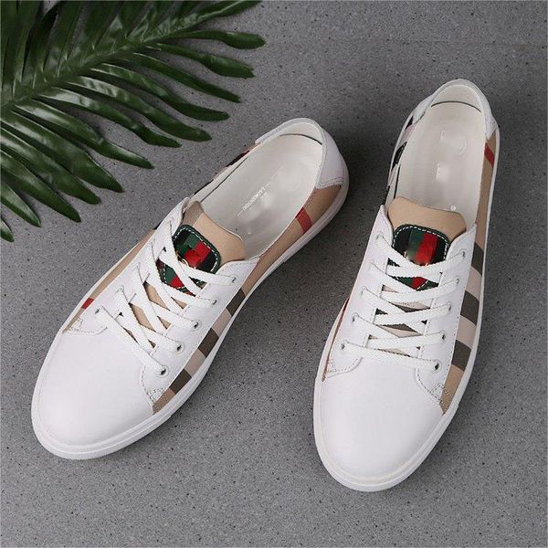 2022 summer new sneakers men shoes solid color pu stitching canvas casual breathable all-match trend sports shoes dp430, Black
2022 summer new sneakers men shoes solid color pu stitching canvas casual breathable all-match trend sports shoes dp430, Black