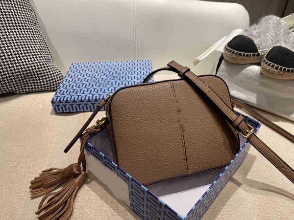 bags women print handbag shoulder leather luxury designer brand tory designer crossbody female purses trendy design handbag zhouzhoubao123 l
bags women print handbag shoulder leather luxury designer brand tory designer crossbody female purses trendy design handbag zhouzhoubao123 l