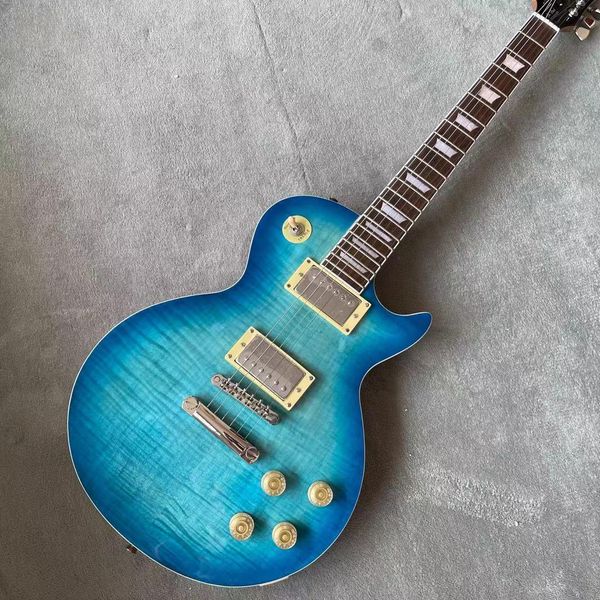 standard electric guitar,blue color tiger flame maple mahogany body handmade 6 stings gitaar
standard electric guitar,blue color tiger flame maple mahogany body handmade 6 stings gitaar