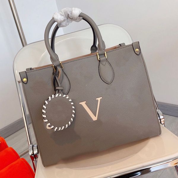designer tote bags fashion flower leather handbags women high capacity composite shopping handbag shoulder bags brown wallets crossbodybag v 
designer tote bags fashion flower leather handbags women high capacity composite shopping handbag shoulder bags brown wallets crossbodybag v
