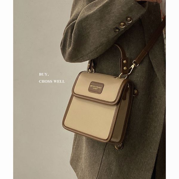 fashion bag comfortable and the large capacity leather handbag mini square bag
fashion bag comfortable and the large capacity leather handbag mini square bag
