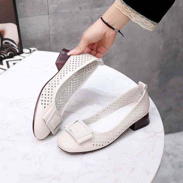 sandals mom sandals summer flat heel large 4142 soft sole leather hole shoes women's non slip hollow single 1e08, Black
sandals mom sandals summer flat heel large 4142 soft sole leather hole shoes women's non slip hollow single 1e08, Black