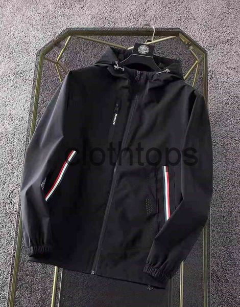 designerdesigner men's jacket, luxurious fashion style spring and autumn coat, high-quality zipper embroidery hoodiebalencaiga, Black;brown
designerdesigner men's jacket, luxurious fashion style spring and autumn coat, high-quality zipper embroidery hoodiebalencaiga, Black;brown