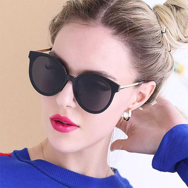 2022 cat eye sunglass woman brand digner big frame sunglass female cateye shape retro rivet black mirror oculos, White;black
2022 cat eye sunglass woman brand digner big frame sunglass female cateye shape retro rivet black mirror oculos, White;black