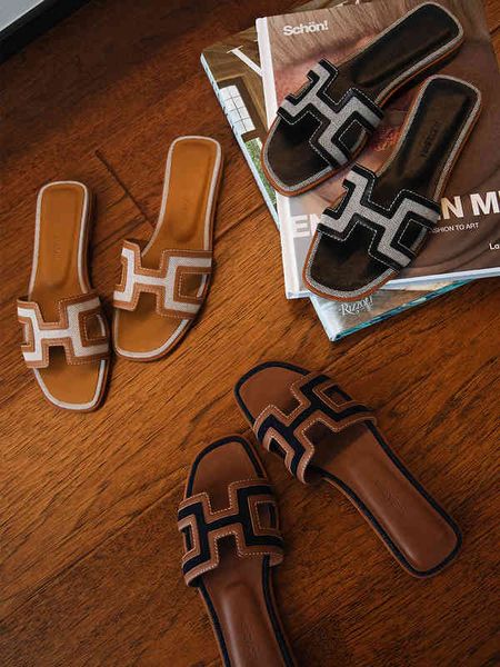 oran sandals alexsara2022 spring and summer style square head color matching retro denim h slipper three color flat bottom versatile flat he, Black
oran sandals alexsara2022 spring and summer style square head color matching retro denim h slipper three color flat bottom versatile flat he, Black