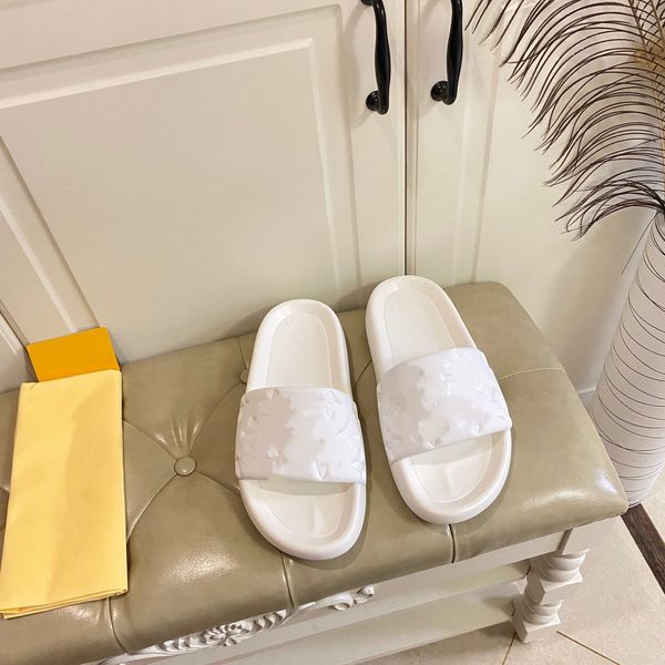 with box fashion slides sandals man woman slipper gear bottoms flip flops casual shoes espadrilles heel genuine leather flip flops ladies sl, Black
with box fashion slides sandals man woman slipper gear bottoms flip flops casual shoes espadrilles heel genuine leather flip flops ladies sl, Black