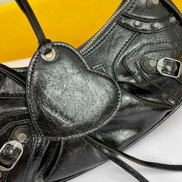 designer bag quality 2022 women lady le cagole motorcycle shoulder bags luxury designers genuine leather crossbody clutch wallet purse poche
designer bag quality 2022 women lady le cagole motorcycle shoulder bags luxury designers genuine leather crossbody clutch wallet purse poche