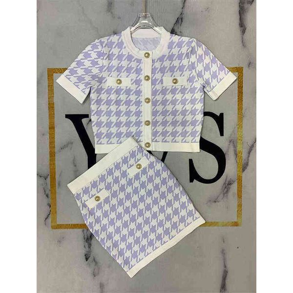 designer luxury bal clothes balman thousand bird lattice ice silk knitted cardigan short sleeve skirt fashion foreign style two-piece set, White
designer luxury bal clothes balman thousand bird lattice ice silk knitted cardigan short sleeve skirt fashion foreign style two-piece set, White