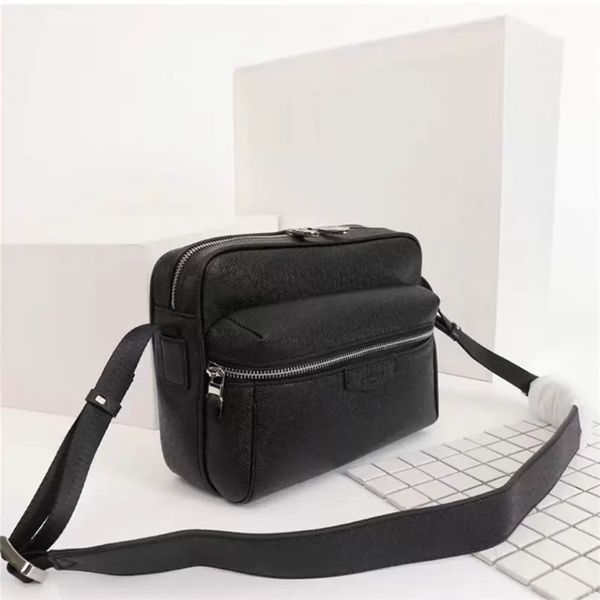 mens messenger bag handbags designer bags boy clutch bag shoulder tote male purse fashion handbag totes
mens messenger bag handbags designer bags boy clutch bag shoulder tote male purse fashion handbag totes