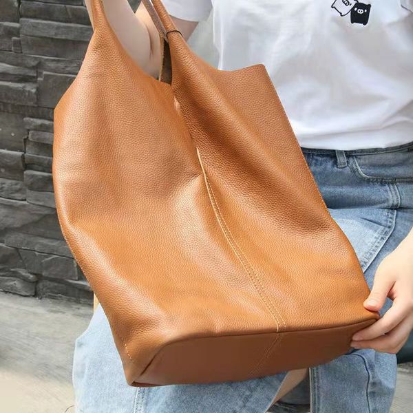 large capacity leather composite bag ladies large shopping tote bag women soft leather casual tote bag luxury wallet
large capacity leather composite bag ladies large shopping tote bag women soft leather casual tote bag luxury wallet