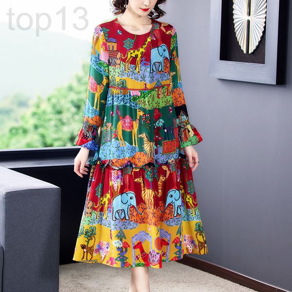 casual dresses designer 2021 spring new high-end mulberry silk crepe de chine print loose large swing medium and long dress 8m63, Black;gray
casual dresses designer 2021 spring new high-end mulberry silk crepe de chine print loose large swing medium and long dress 8m63, Black;gray