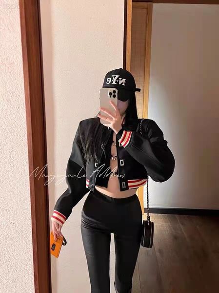 women's jackets designer 2022 spring new small short baseball jacket high sense loose thin jacket vwyw2022, Black;brown
women's jackets designer 2022 spring new small short baseball jacket high sense loose thin jacket vwyw2022, Black;brown